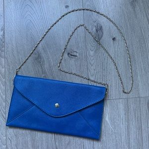 Envelope clutch